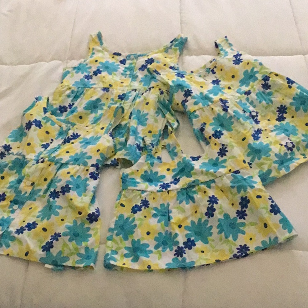 Lot of 4 Strasburg Floral Tops - 🐣 Easter/Sisters